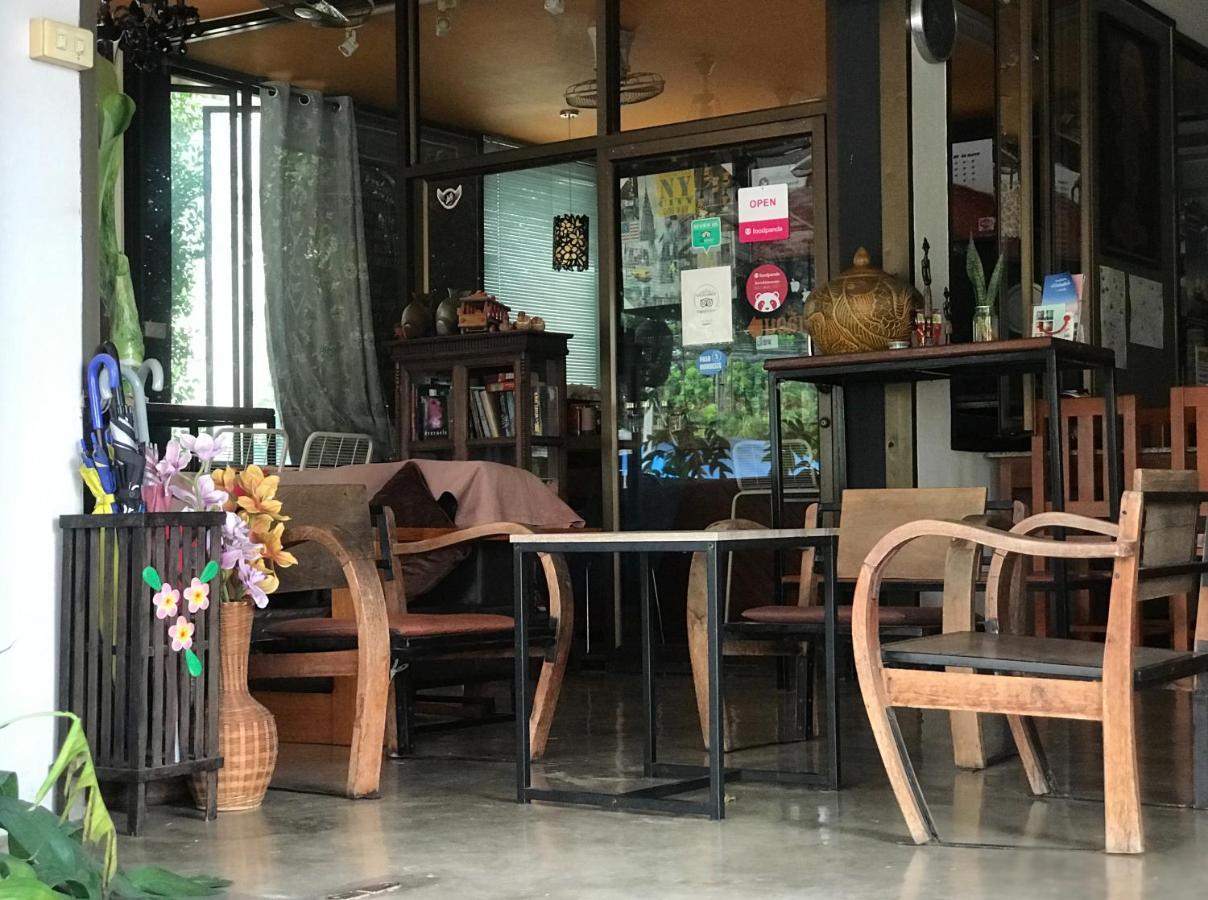 Ez酒店 素可泰 外观 照片